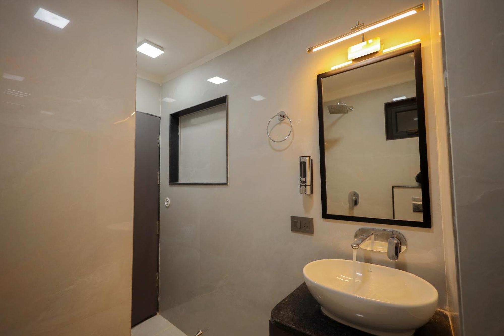 Narayana Homes Матхура Экстерьер фото